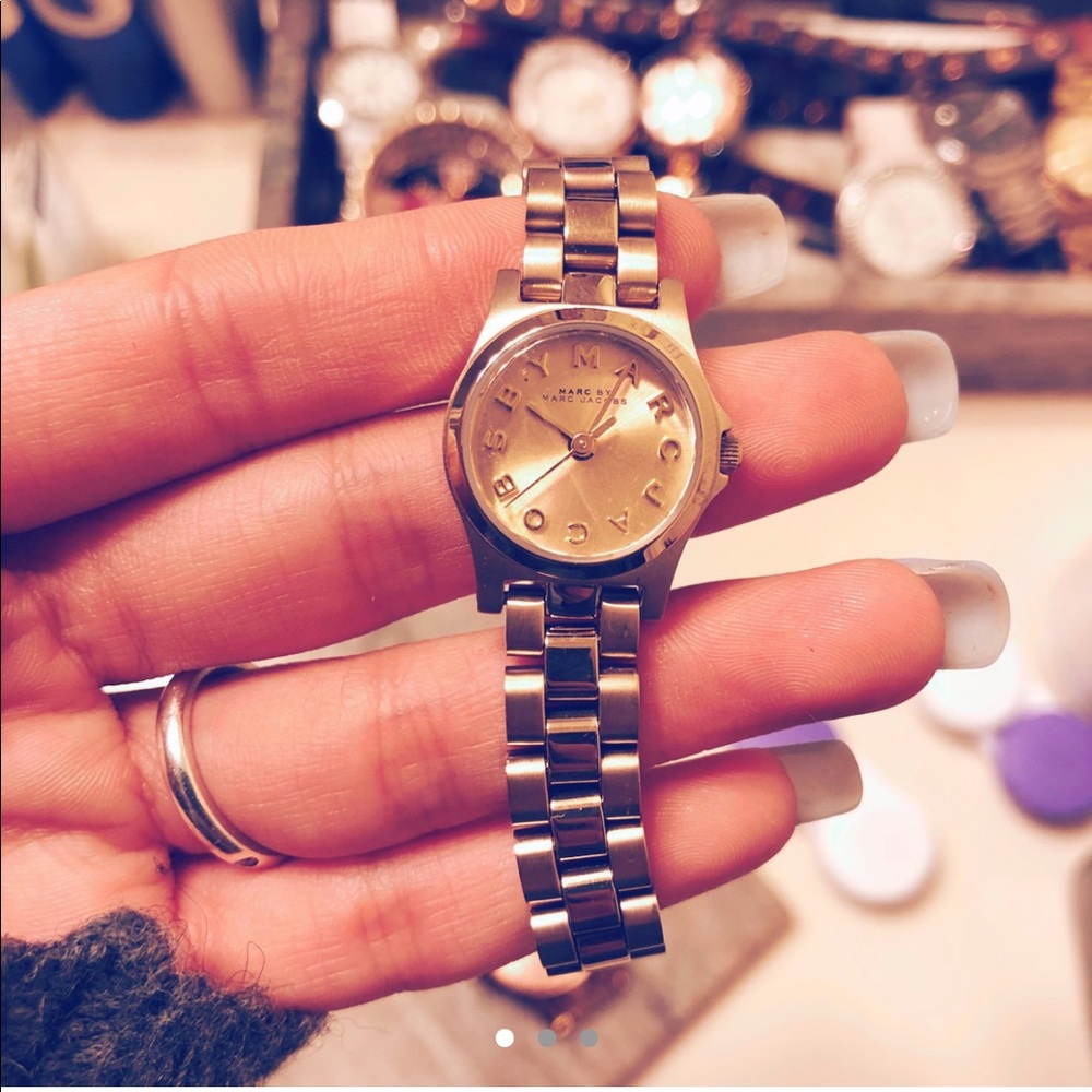 Marc Jacobs watch yellow gold